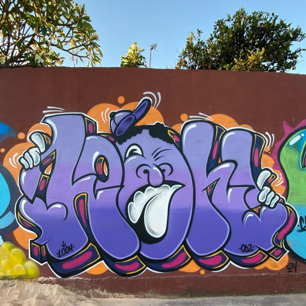Grafite feito pela artista Loohcura, ilustrando esse estilo de desenho.